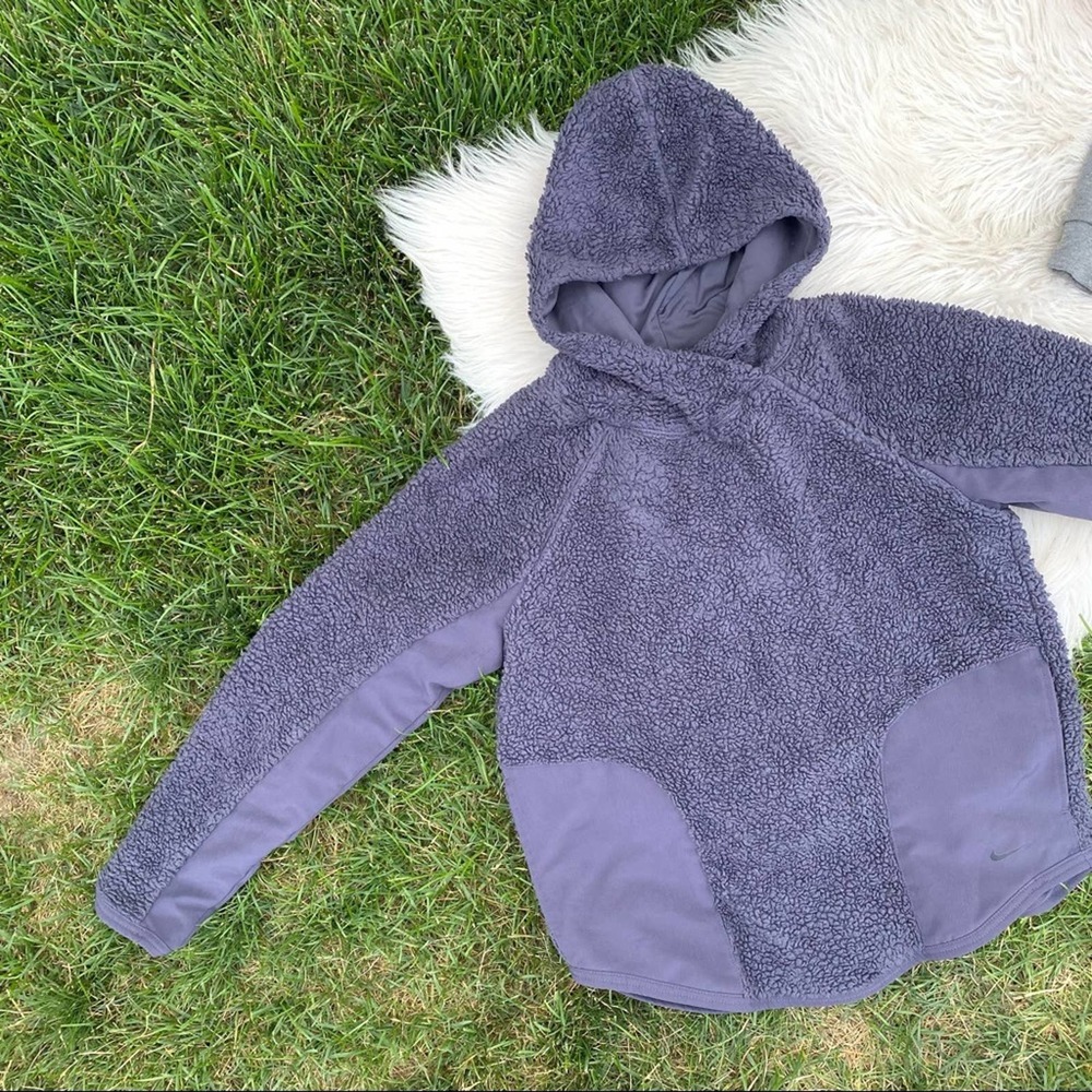 Nike fleece Sherpa hooded pullover small